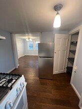 52 Essex St, Unit 52 Essex st Apt 3 in Beverly, MA - Building Photo - Building Photo