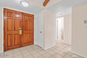 1777 Alan Shepard Ln in El Paso, TX - Building Photo - Building Photo