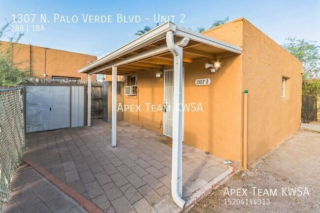 1307 N Palo Verde Blvd