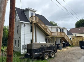 76 Smith St, Unit 1 in Bangor, ME - Building Photo