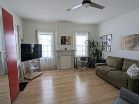 506 N State St in Ann Arbor, MI - Building Photo