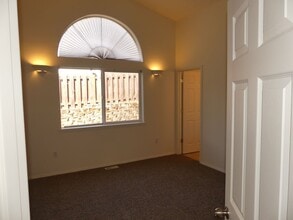 38979 Jerger St in Sandy, OR - Building Photo - Building Photo