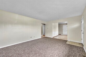 17 Filmore Ave in Cuyahoga Falls, OH - Building Photo - Building Photo