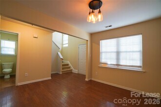 214 Howe St in Belmont, NC - Building Photo - Building Photo