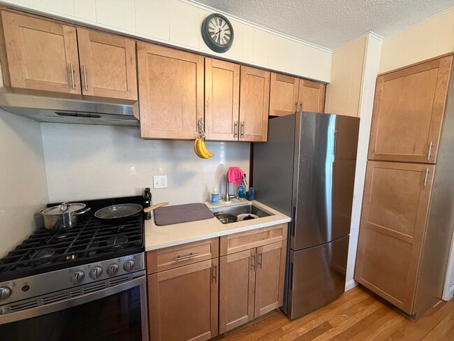 property at 124 Sutherland Rd