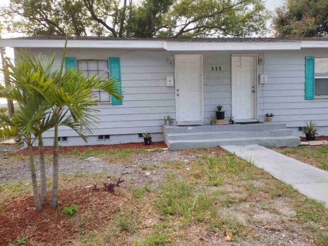 520 Grannis Ave S in Titusville, FL - Building Photo - Building Photo