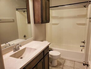 15729 Capulet Dr in Edmond, OK - Building Photo - Building Photo