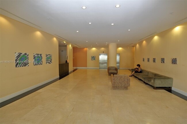 2200 NE 4th Ave in Miami, FL - Building Photo - Building Photo