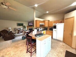 2930 W Glenpark Dr in Appleton, WI - Foto de edificio - Building Photo