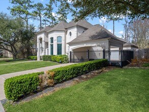 15318 Beecham Dr in Houston, TX - Building Photo - Building Photo