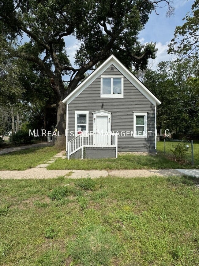 property at 634 Catawba Ave