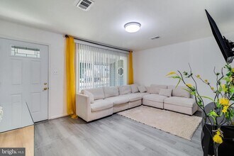 314 Rivermont Dr in Waldorf, MD - Building Photo - Building Photo