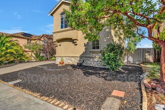 6044 Claret Ct in Vallejo, CA - Building Photo - Building Photo