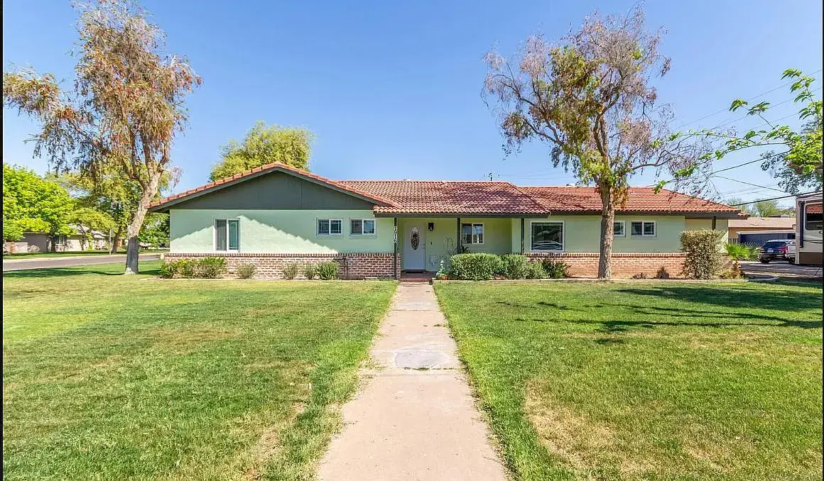 1916 W Cambridge Ave, Unit House in Phoenix, AZ - Building Photo