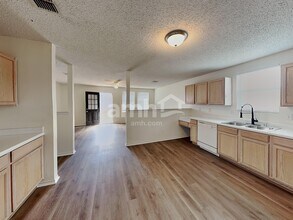 16136 Shawnee Trl in Justin, TX - Building Photo - Building Photo