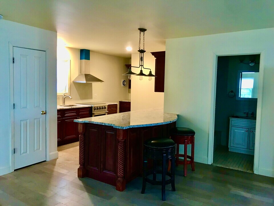 7 Summerset Dr, Unit Loft in Wallkill, NY - Foto de edificio