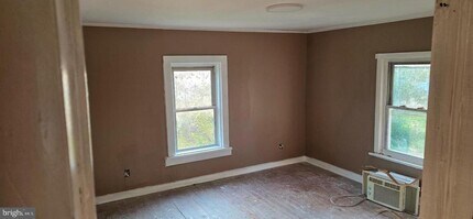 38 Cedar Rd in Warsaw, VA - Building Photo - Building Photo