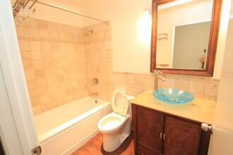 587 Doyle Ln in Ventura, CA - Building Photo - Building Photo