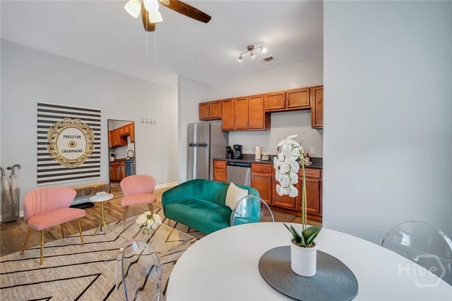 property at 323 W 31st St