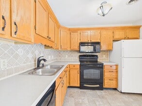 108 Easterly Dr in Mechanicsburg, PA - Foto de edificio - Building Photo