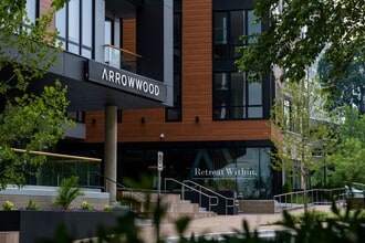 Arrowwood Apartments in North Bethesda, MD - Foto de edificio - Building Photo