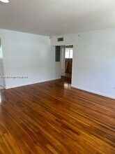 8226 Crespi Blvd in Miami Beach, FL - Building Photo - Building Photo