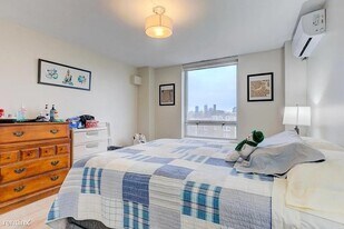15 Alton Ct, Unit 6 in Brookline, MA - Building Photo