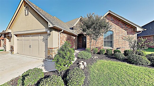 property at 13532 Gentry Dr