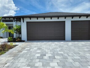 1132 SW 4th Ln in Cape Coral, FL - Building Photo - Building Photo
