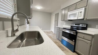 2217 Roman Ct in Arlington, TX - Building Photo