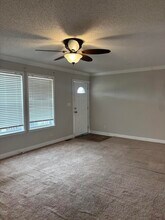 6115 Dinkins Mill Rd in Rembert, SC - Building Photo - Building Photo