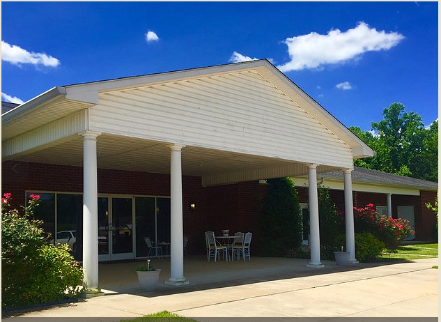 Rose Ella Village in Dover, TN - Building Photo