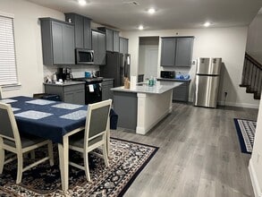 1621 Blakely Pl in Aubrey, TX - Building Photo - Building Photo