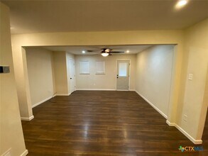 406 Oak St in Copperas Cove, TX - Building Photo - Building Photo