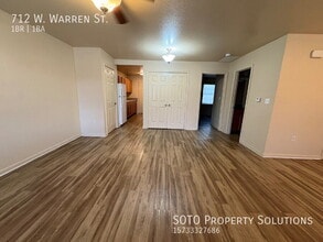 712 Warren St in Charleston, MO - Building Photo - Building Photo