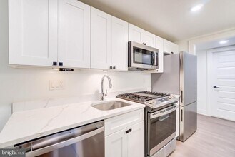 3625 16th St NW in Washington, DC - Building Photo - Building Photo