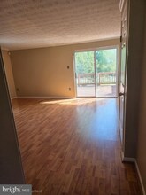 8530 Castlemill Cir in Perry Hall, MD - Foto de edificio - Building Photo