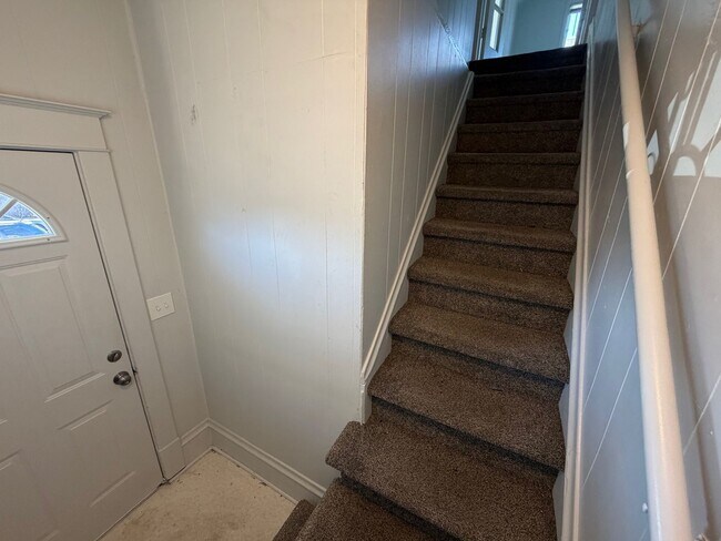 2204 W College Ave in Spokane, WA - Building Photo - Building Photo