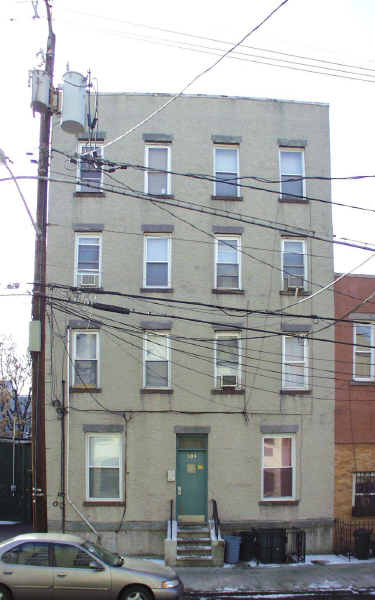 209 2nd St in Hoboken, NJ - Building Photo - Building Photo