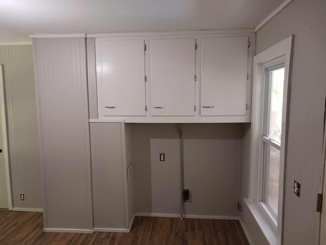 335 Main St-Unit -1 in St Johnsbury, VT - Building Photo - Building Photo