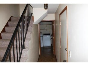 1624 Greeley St S in Stillwater, MN - Building Photo - Building Photo