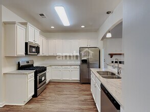 304 San Anselmo St in Locust Grove, GA - Building Photo - Building Photo