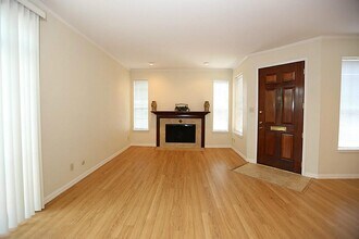 2602 W Holcombe Blvd in Houston, TX - Building Photo - Building Photo