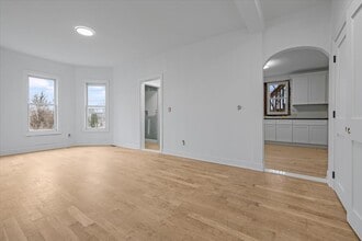 120 High St, Unit #2 in Newton, NJ - Building Photo - Building Photo