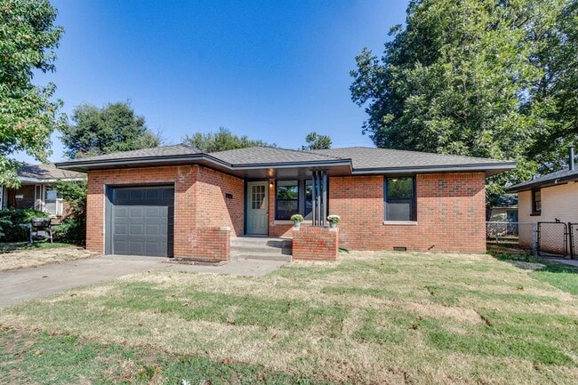 property at 2725 Texoma Dr