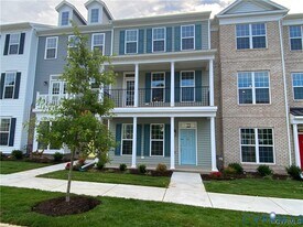 7000 Leire Ln in Chesterfield, VA - Building Photo