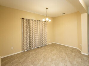 8713 Owlcreek Pass Ct in Laredo, TX - Building Photo - Building Photo