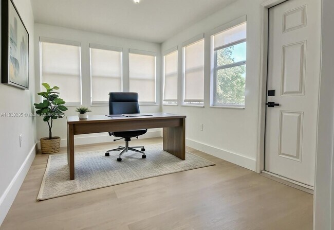 125 Frow Ave in Coral Gables, FL - Building Photo - Building Photo