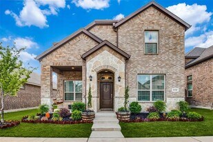2152 Miramar Dr in Little Elm, TX - Building Photo