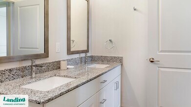 9600 Vista Grande Blvd in Fort Worth, TX - Building Photo - Building Photo